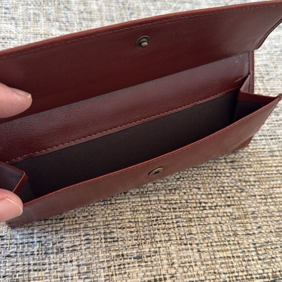 Banana Republic leather wallet - Picture 9 of 9